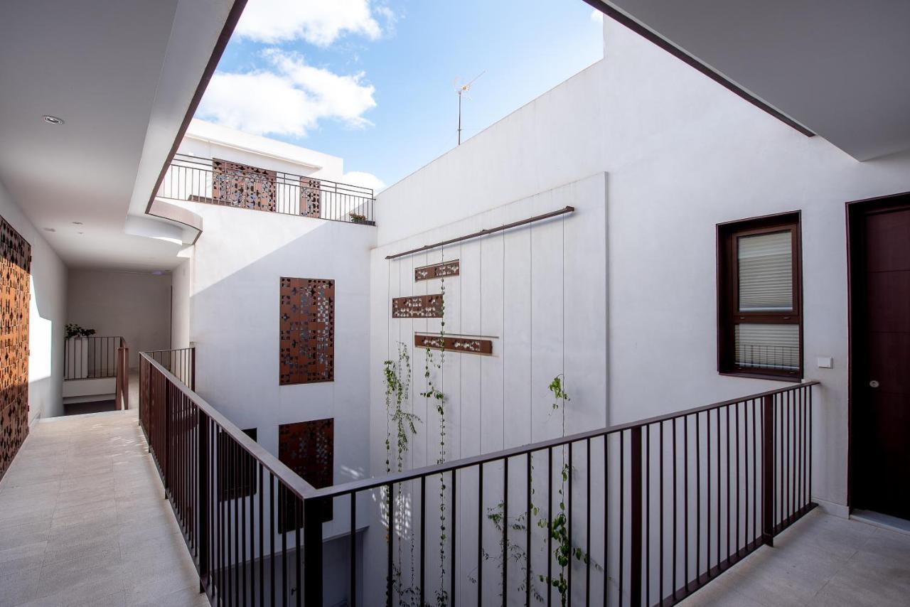 Apartamento Con Terraza En San Luis Seville Exterior photo